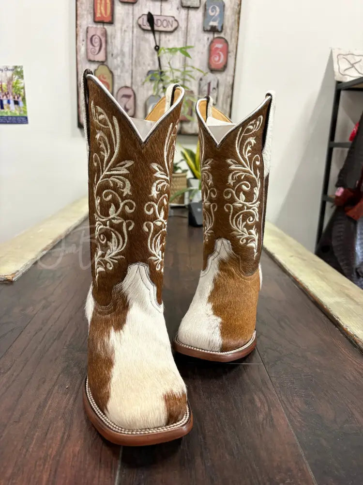 Ladies cowhide