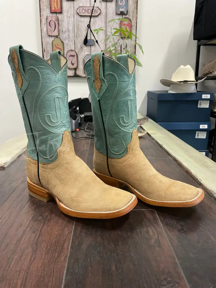 Ladies Roughout- Sand - 7.5 EE - Boots