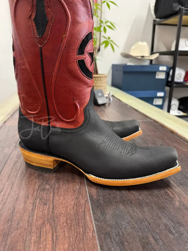 Leather - black - 10.5EE - Boots
