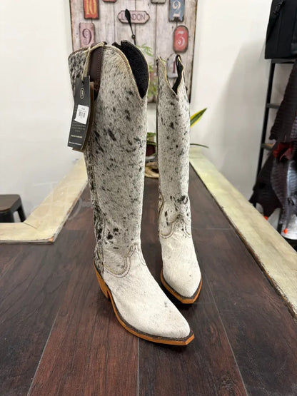 Liberty black ladies cowhide - 7.5