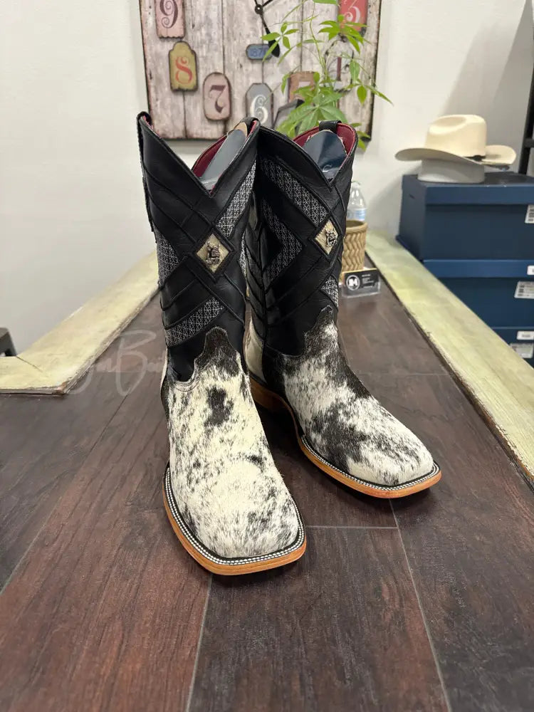 Men’s Rock’Em Cowhide bl/wh - 10 / D - Cowboy boots