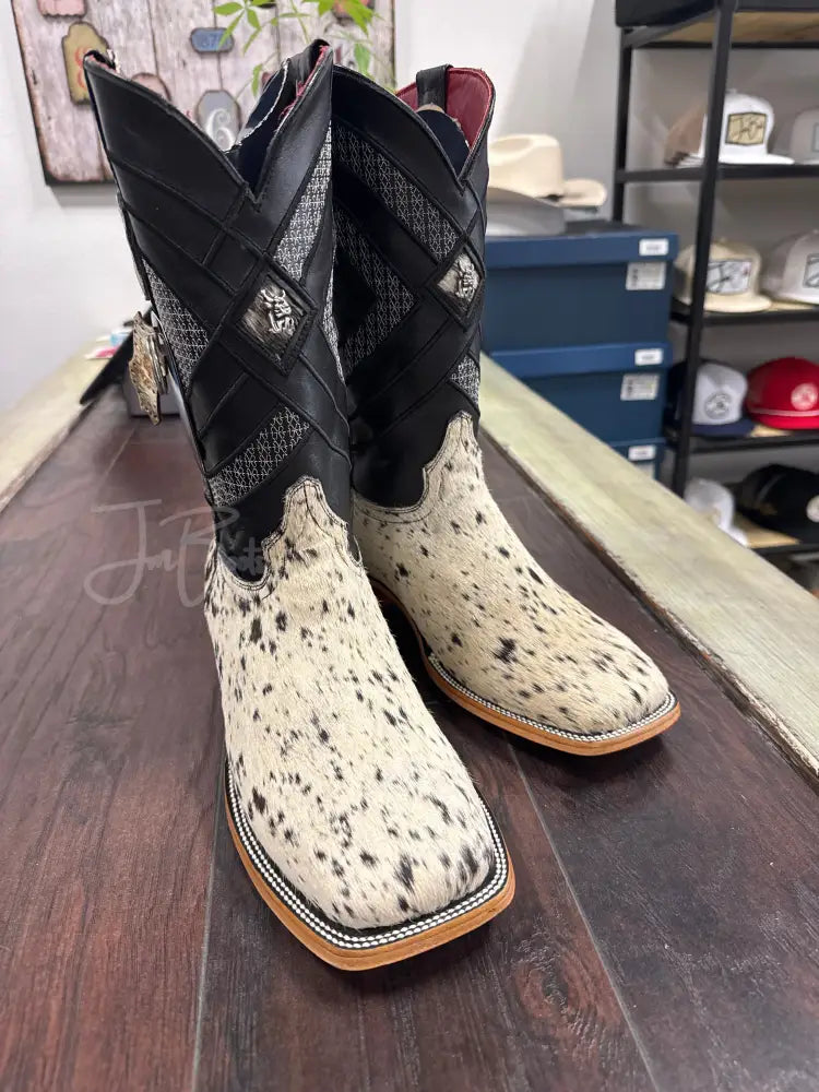 Men’s Rock’Em Cowhide bl/wh - 10 / EE - Cowboy boots