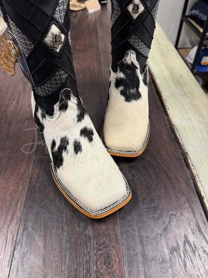 Men’s Rock’Em Cowhide bl/wh - 8 / EE - Cowboy boots