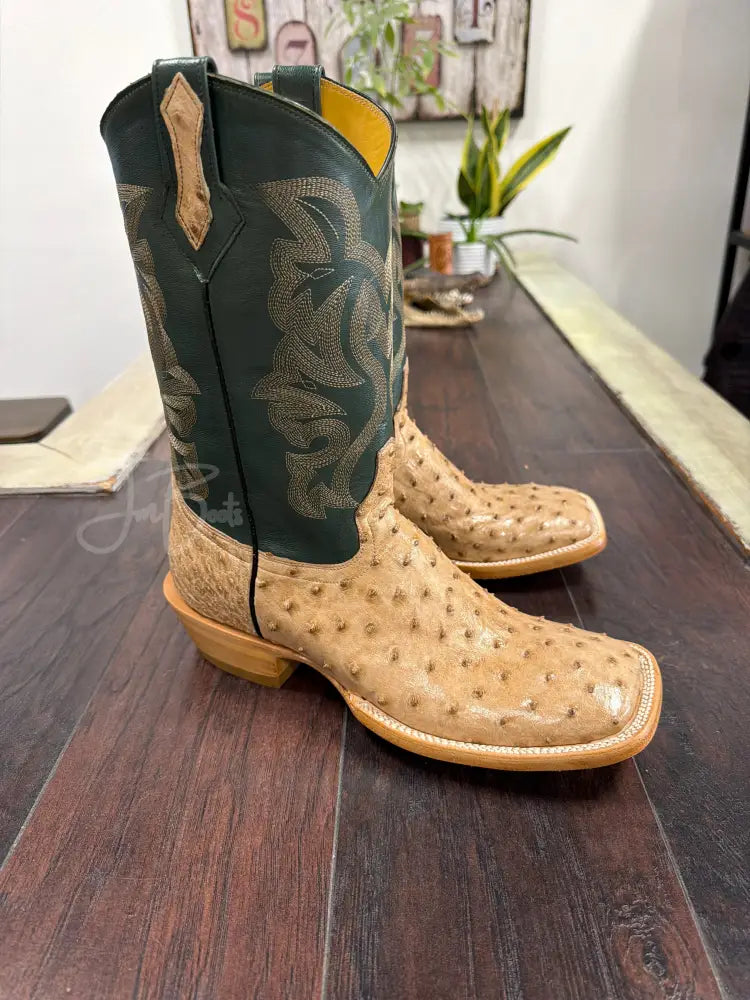 Ostrich Tan Vintage - 9 1/2 EE - Boots