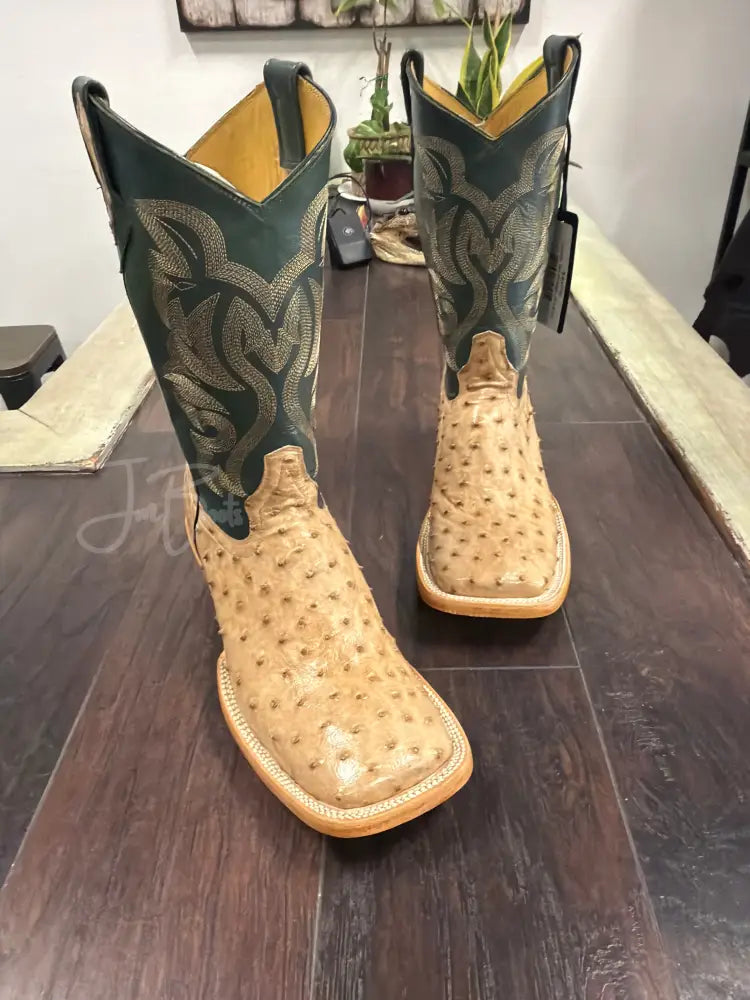 Ostrich Tan Vintage - 9 1/2 EE - Boots