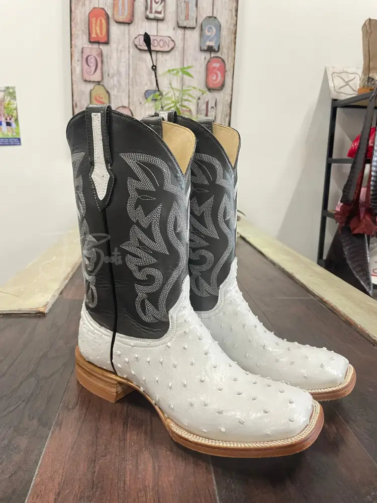 Ostrich - White - 9 1/2 EE - Boots