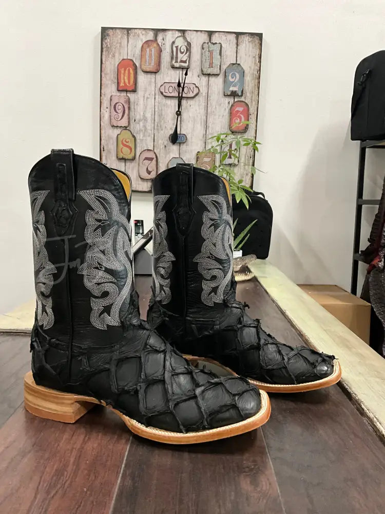 Pirarucu- Black - Boots