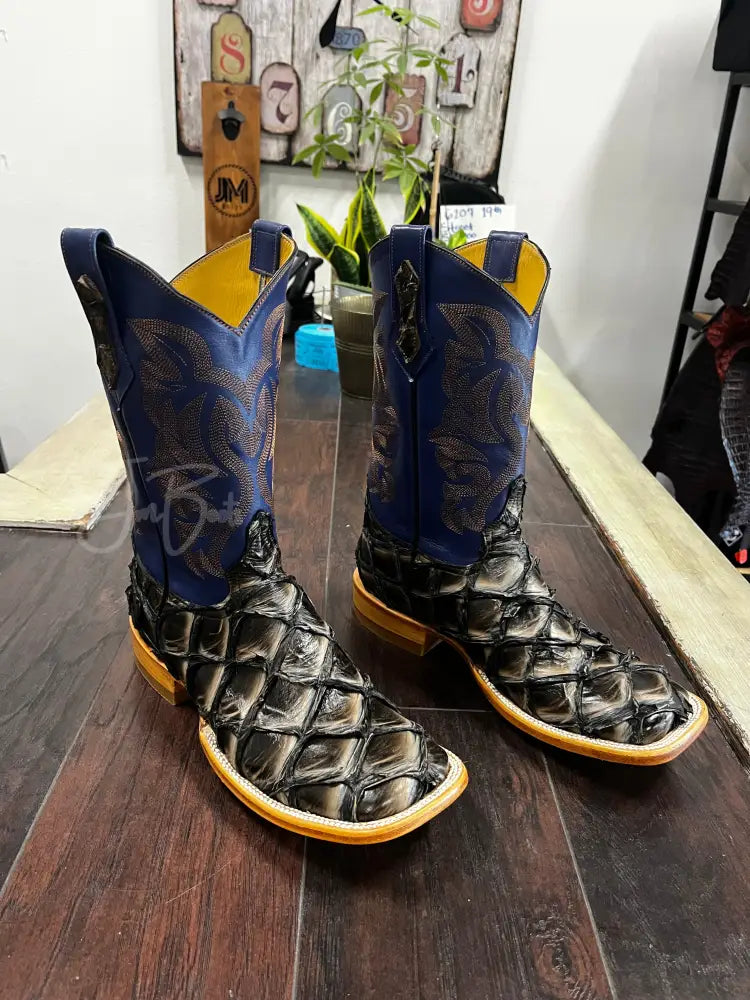 Pirarucu- Black Camel Rise - Boots