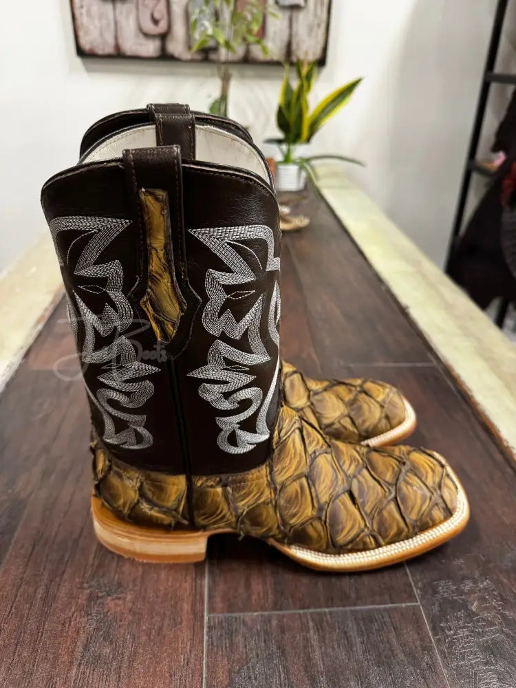 Pirarucu- Brown Camel Rise - Boots