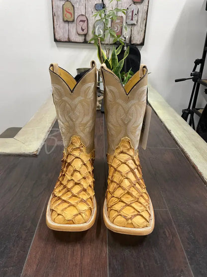 Pirarucu- Honey Boots