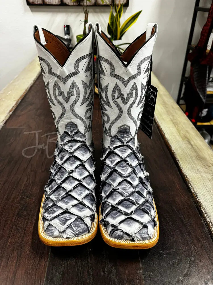 Pirarucu- Ivory Eclipse - Boots