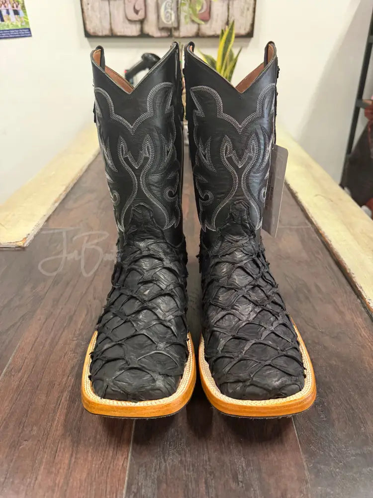 Pirarucu Matte Black - 11 EE - Boots
