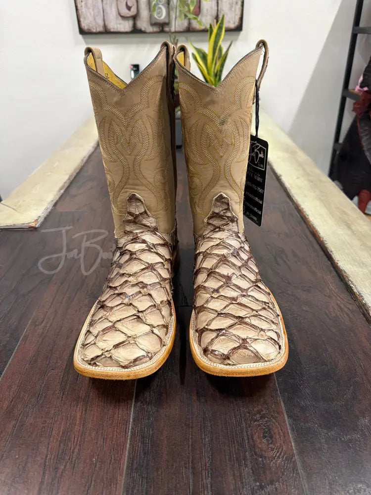 Pirarucu Safari - Boots