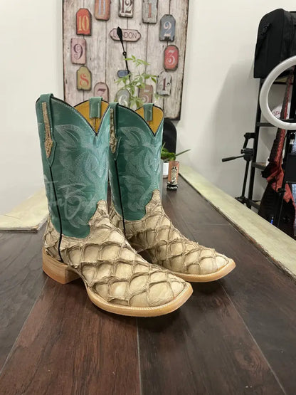 Pirarucu-Sandy Beige Boots