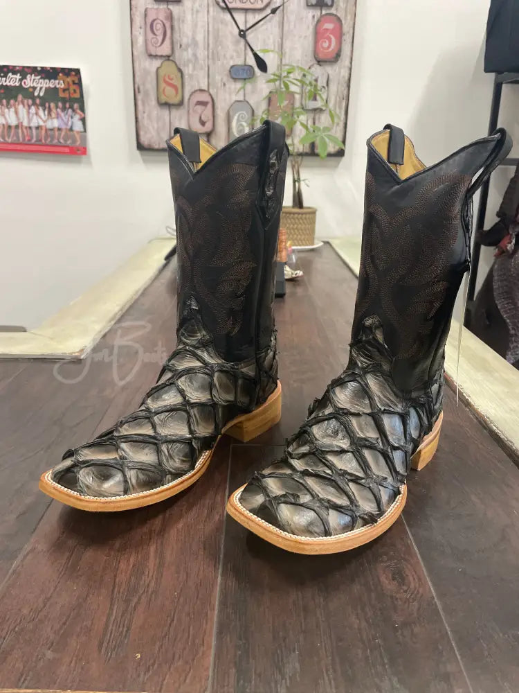 PRR- Black Camel Rise Boots