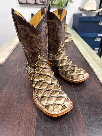 PRR- Cocoa 10 EE Boots