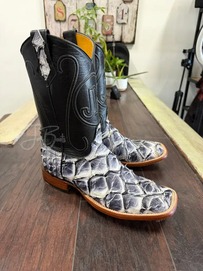 PRR - Dark Snow - 11 EE - Boots
