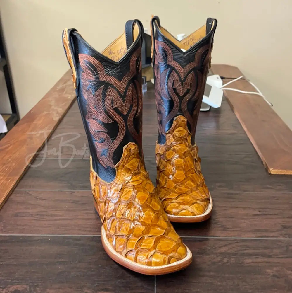 PRR Ginger Chestnut - 8 EE - Boots