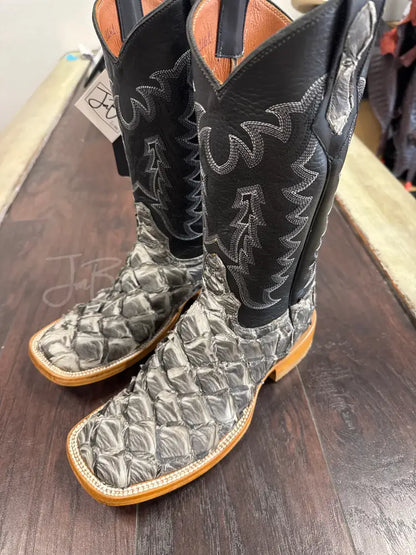PRR - Graphite - 5.5 EE - Exotic Boots