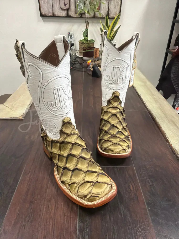 PRR Olive Green - 9 EE - Boots