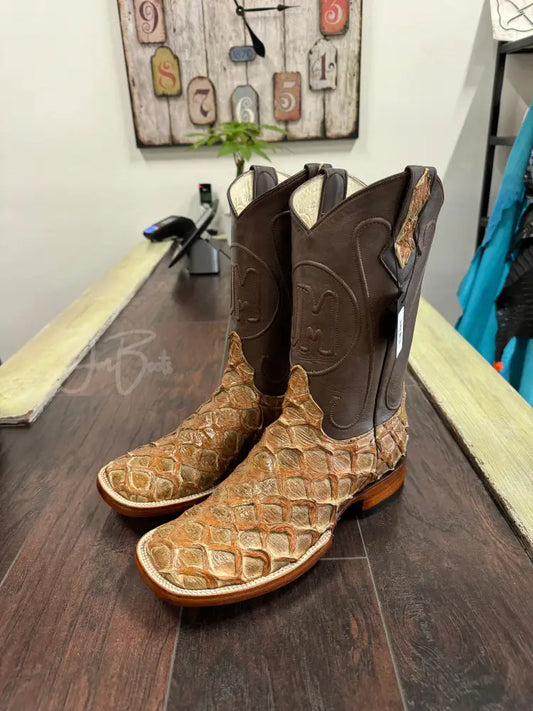 PRR - Salmon - 8EE - Boots