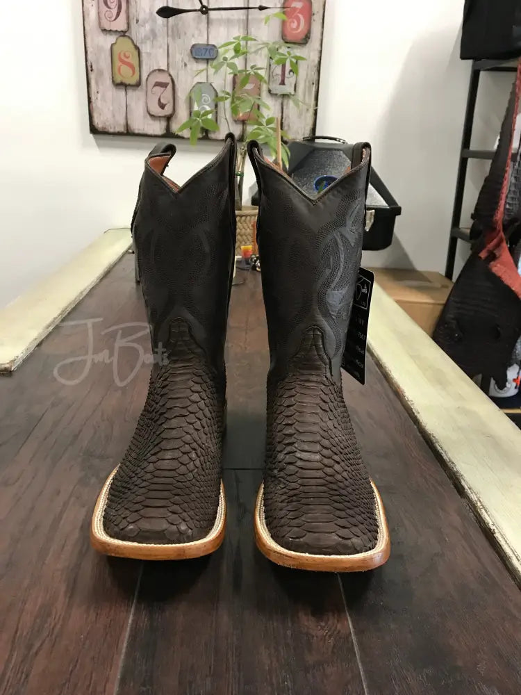 Python - Matte Chocolate Brown - 11 EE