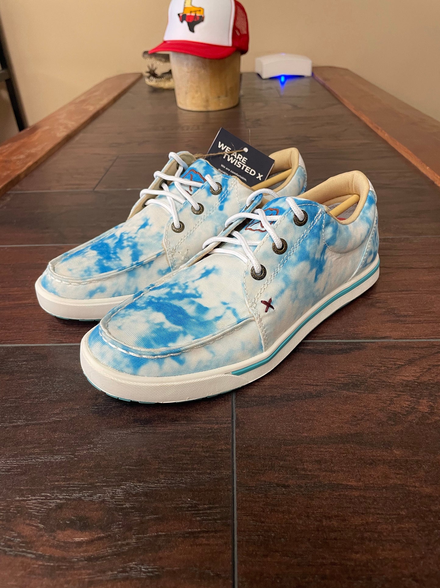 Ladies Twisted X blue tie dye