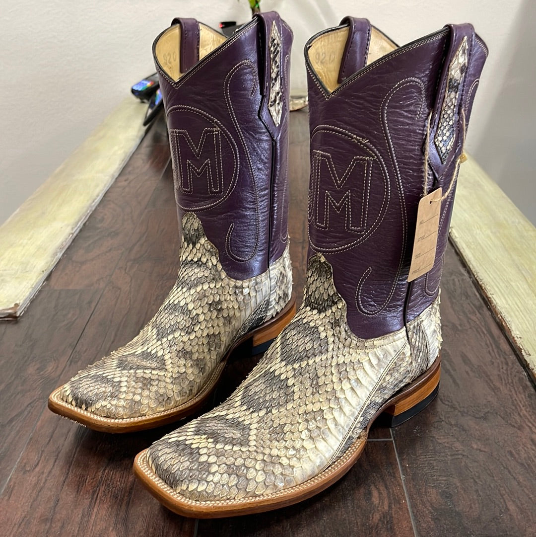 Rattlesnake boots store square toe